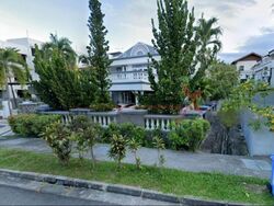 Joo Chiat Place (D15), Terrace #488435101